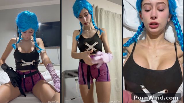 Rusitaok Blows A BWC In Her Jinx Cosplay