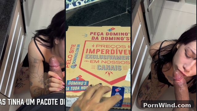 Perfect Pizza Night With Goth Amberzinha