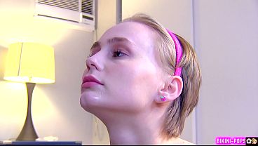 BIKINI-POPS “Varsity Slut League” BTS
